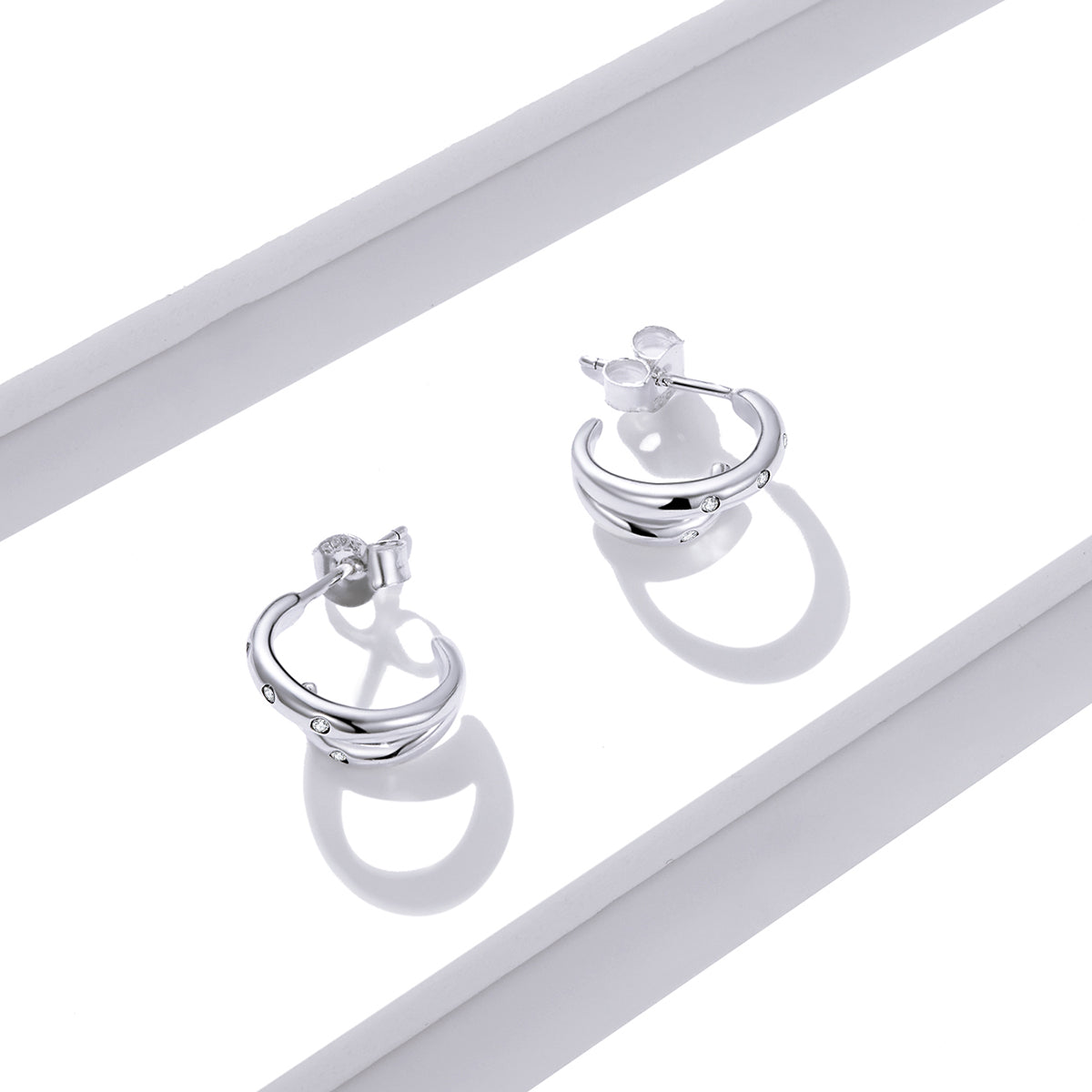 925 Sterling Silver Earrings with Pavé Setting CZ DestGlow