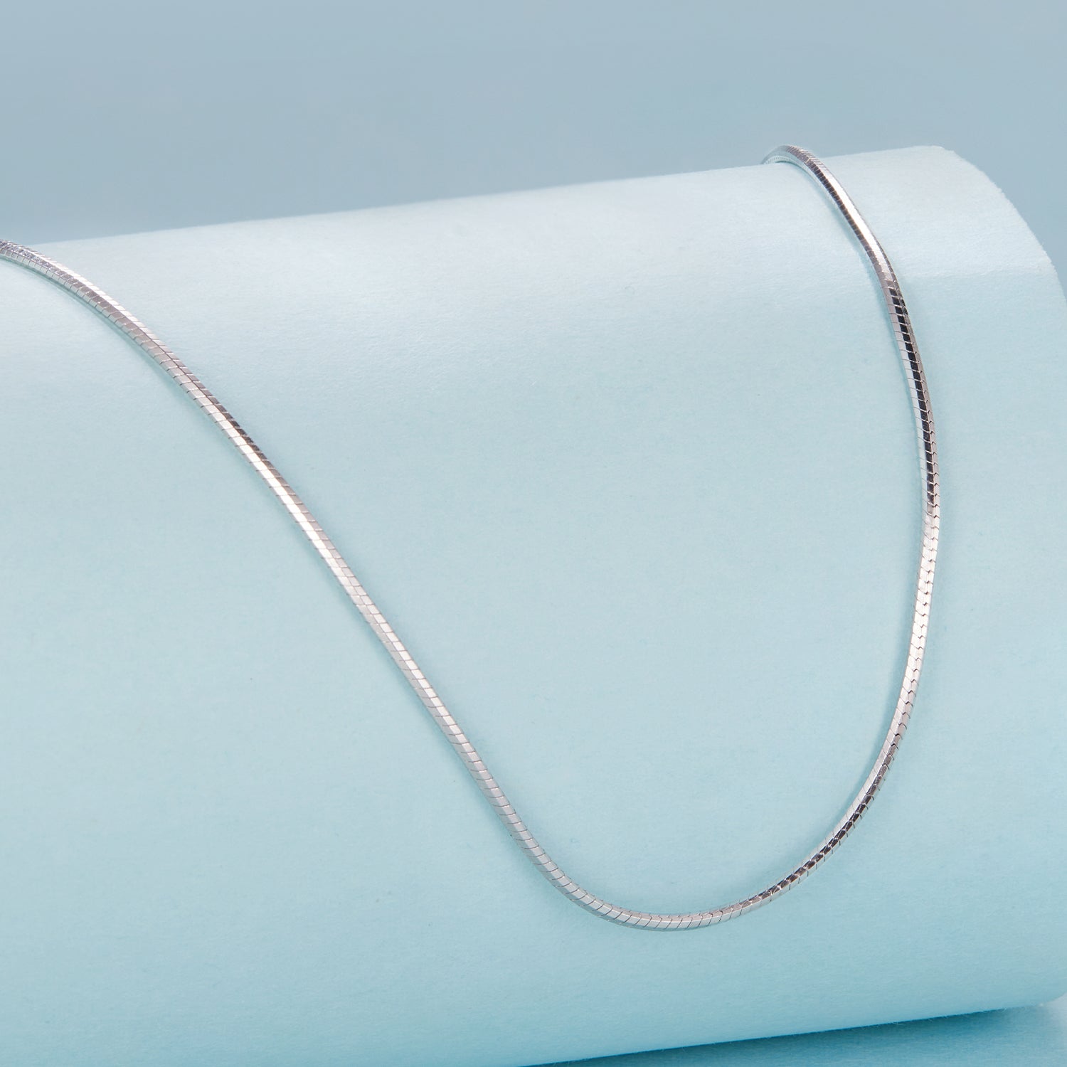 925 Sterling Silver + Plated White Gold 40cm Necklace DestGlow