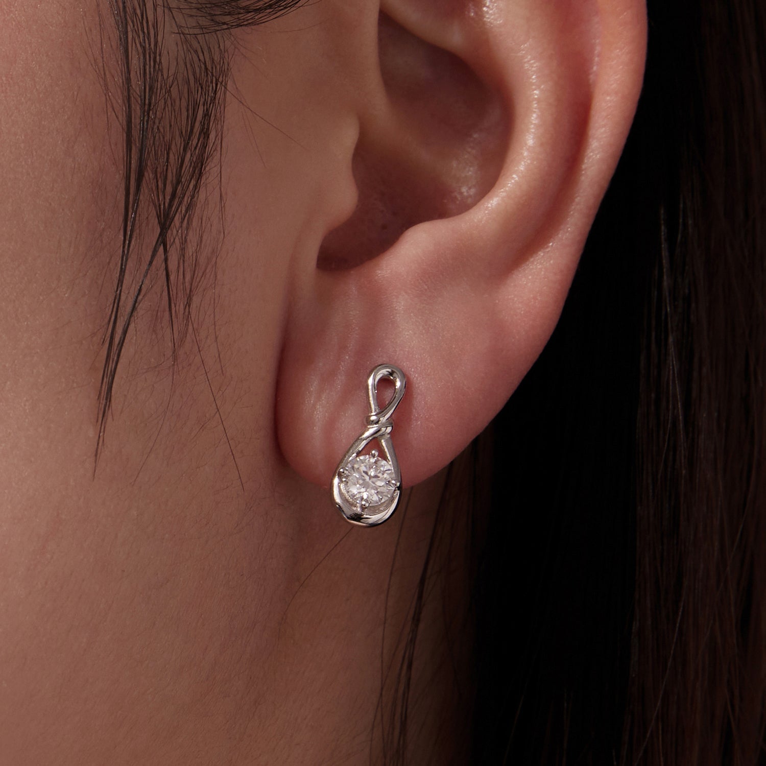925 Sterling Silver 0.5 Carat Moissanite Earrings for Women DestGlow