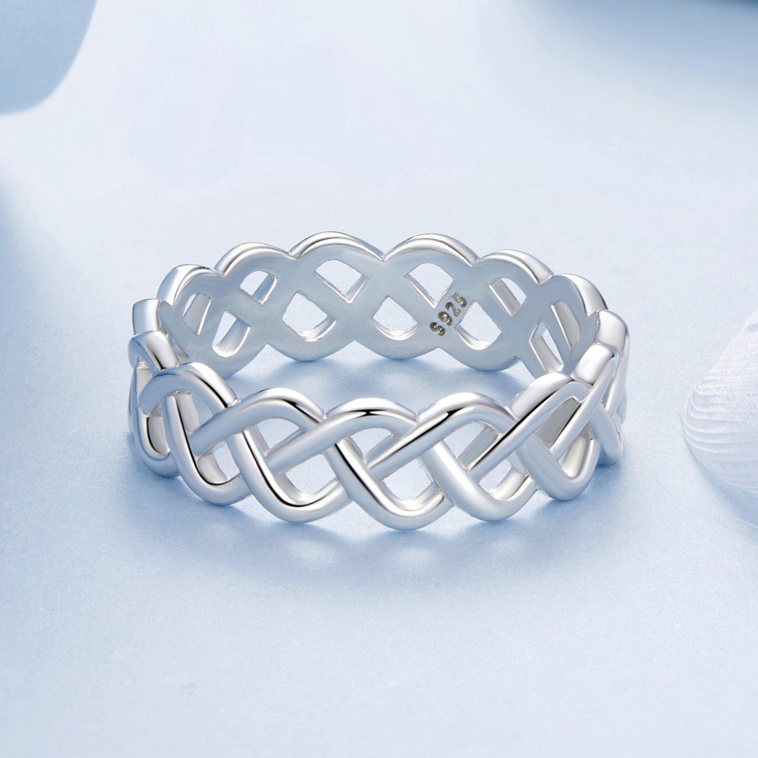 925 Sterling Silver and White Gold 0.5cm Ring Size 6.0 by Bids.com