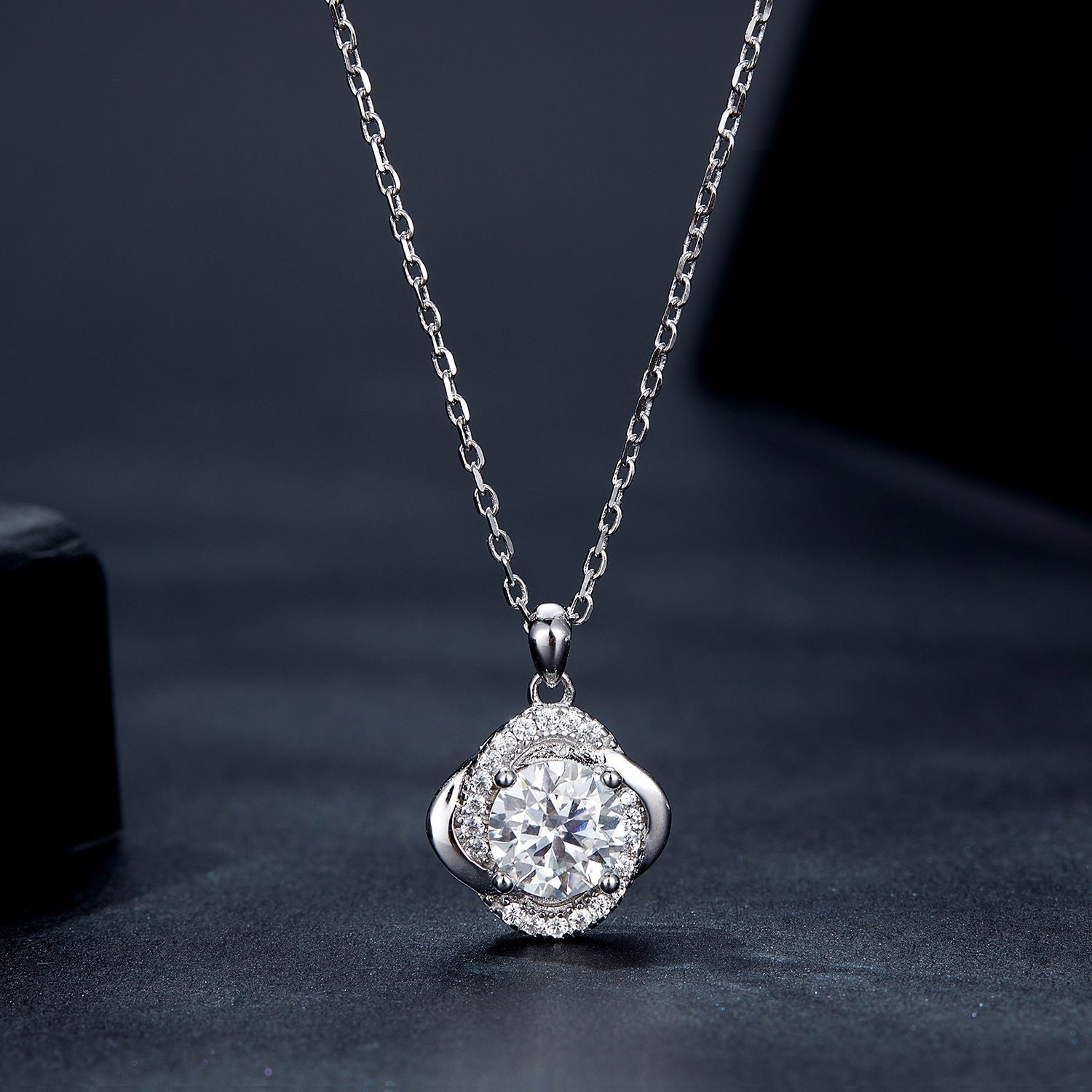 925 Sterling Silver Moissanite Pendant Necklace for Women, 39+5cm, Platinum Plated DestGlow