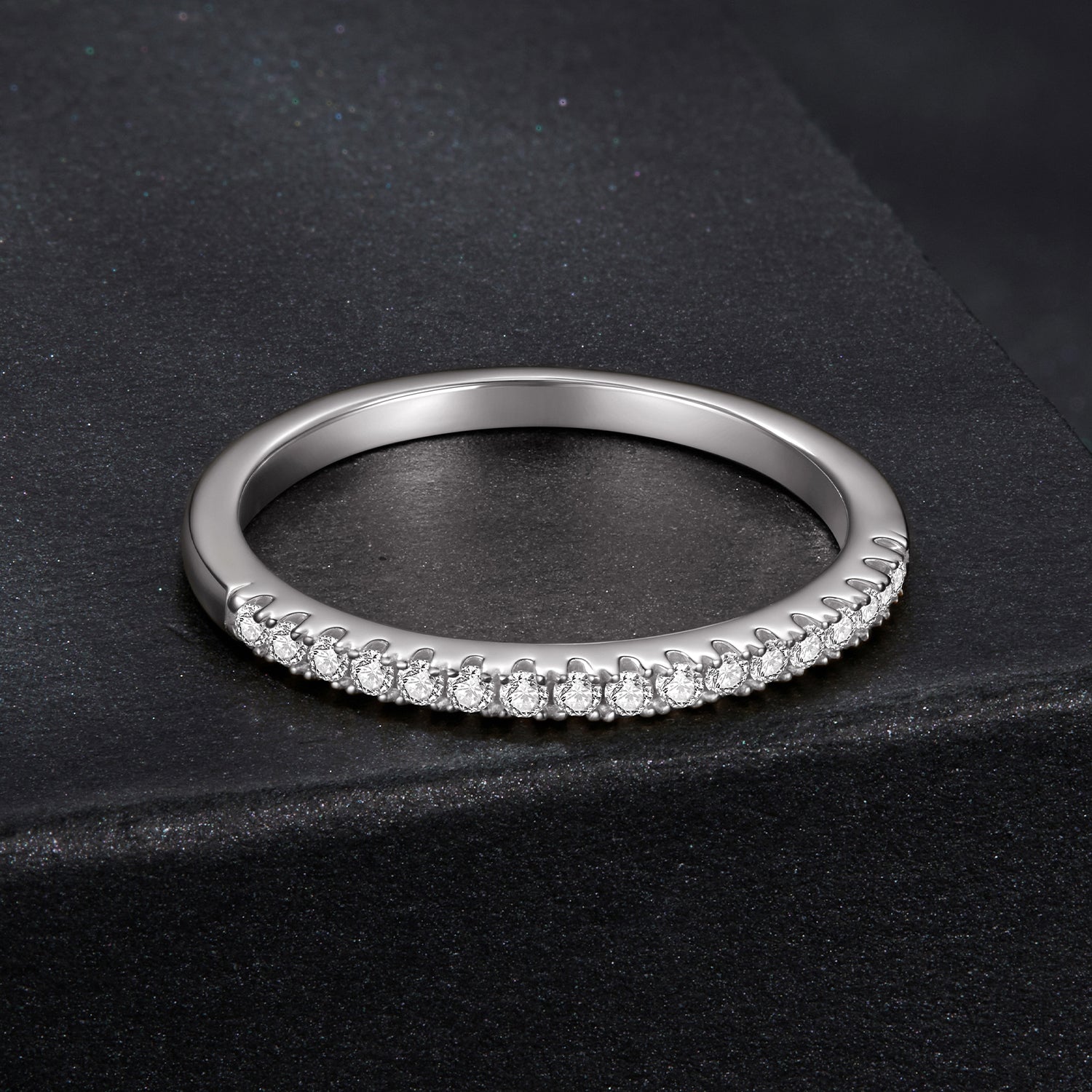 925 Sterling Silver 0.01ct Moissanite Ring in Size 8A DestGlow