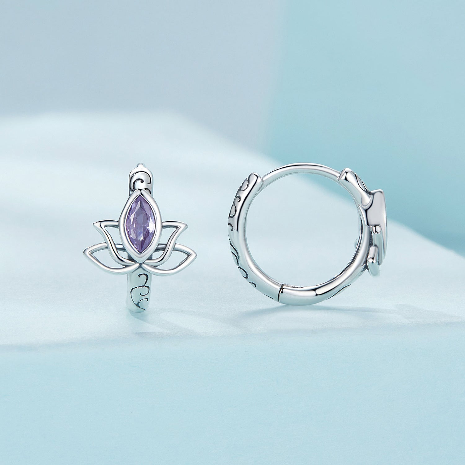 925 Sterling Silver Earrings with Pavé Setting CZ - 1.3x1.0cm - Oxidized Silver for Women DestGlow