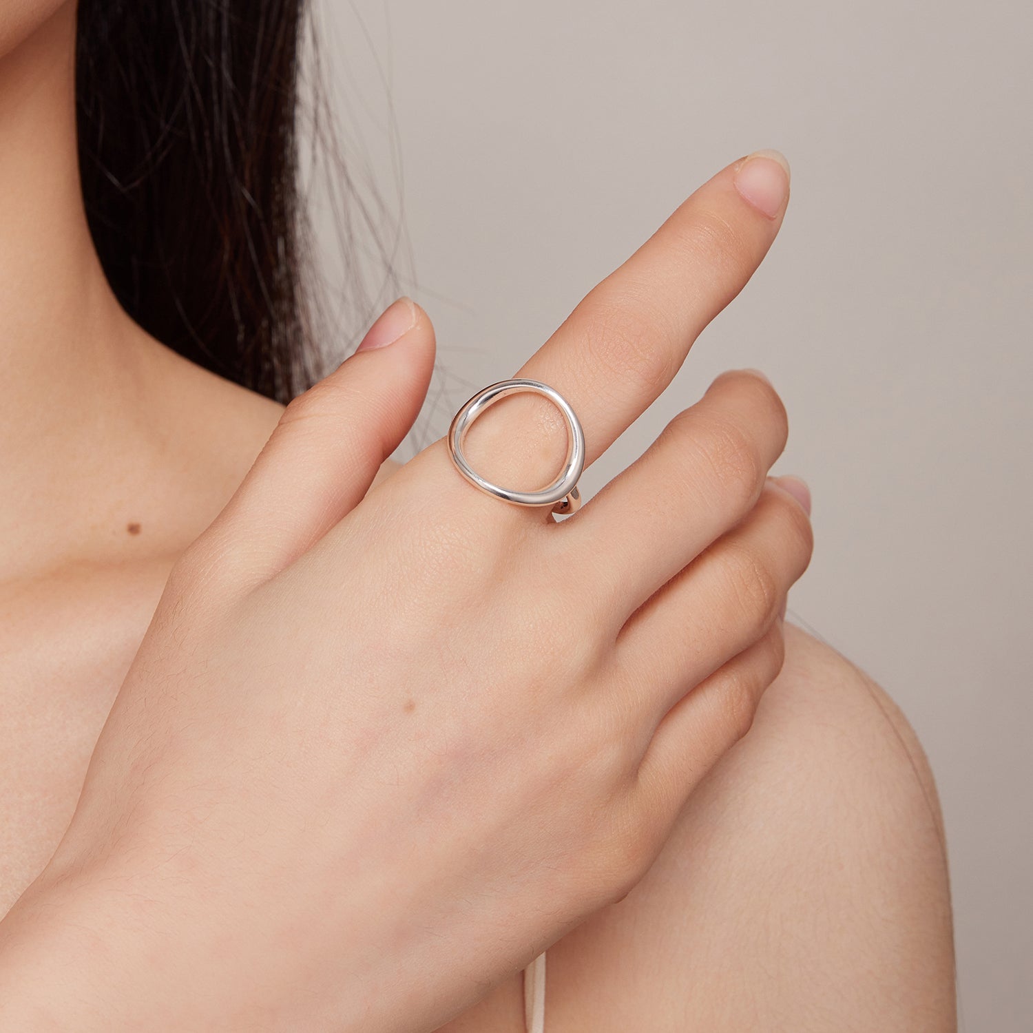 925 Sterling Silver Oxidized 1.8mm Wide Ring DestGlow