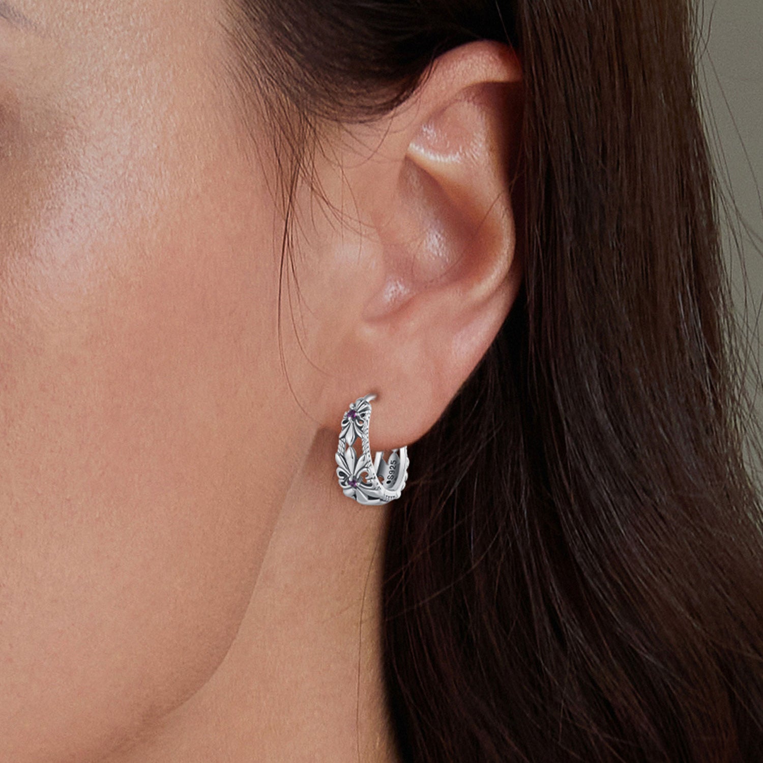 925 Sterling Silver Earrings with Pavé Setting and Oxidized Finish DestGlow