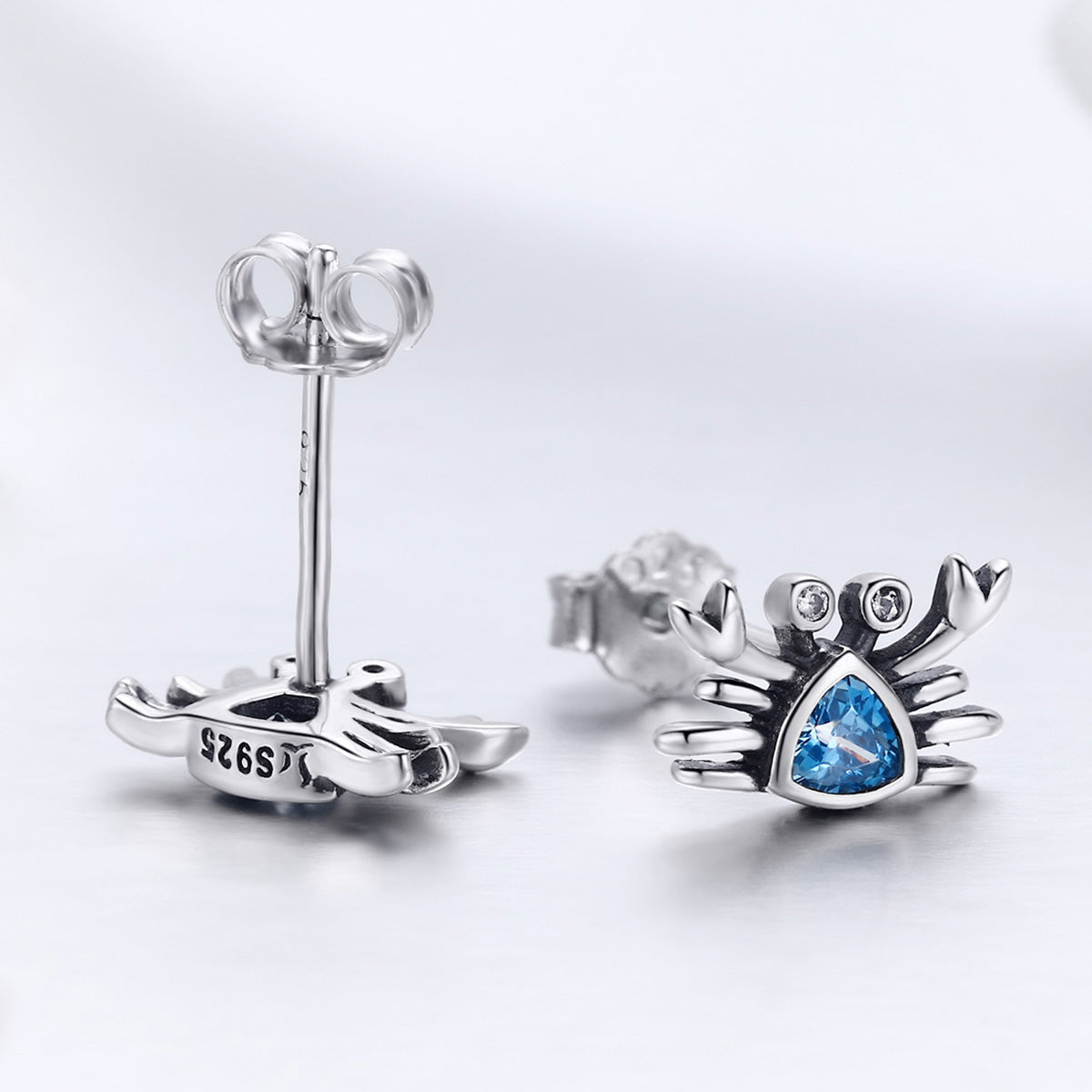 925 Sterling Silver Oxidized CZ Earrings 0.7cm x 1cm for Women DestGlow