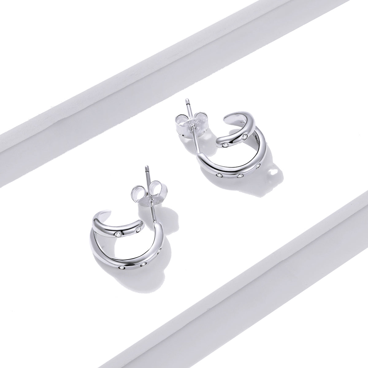 925 Sterling Silver Earrings with Pavé Setting CZ DestGlow