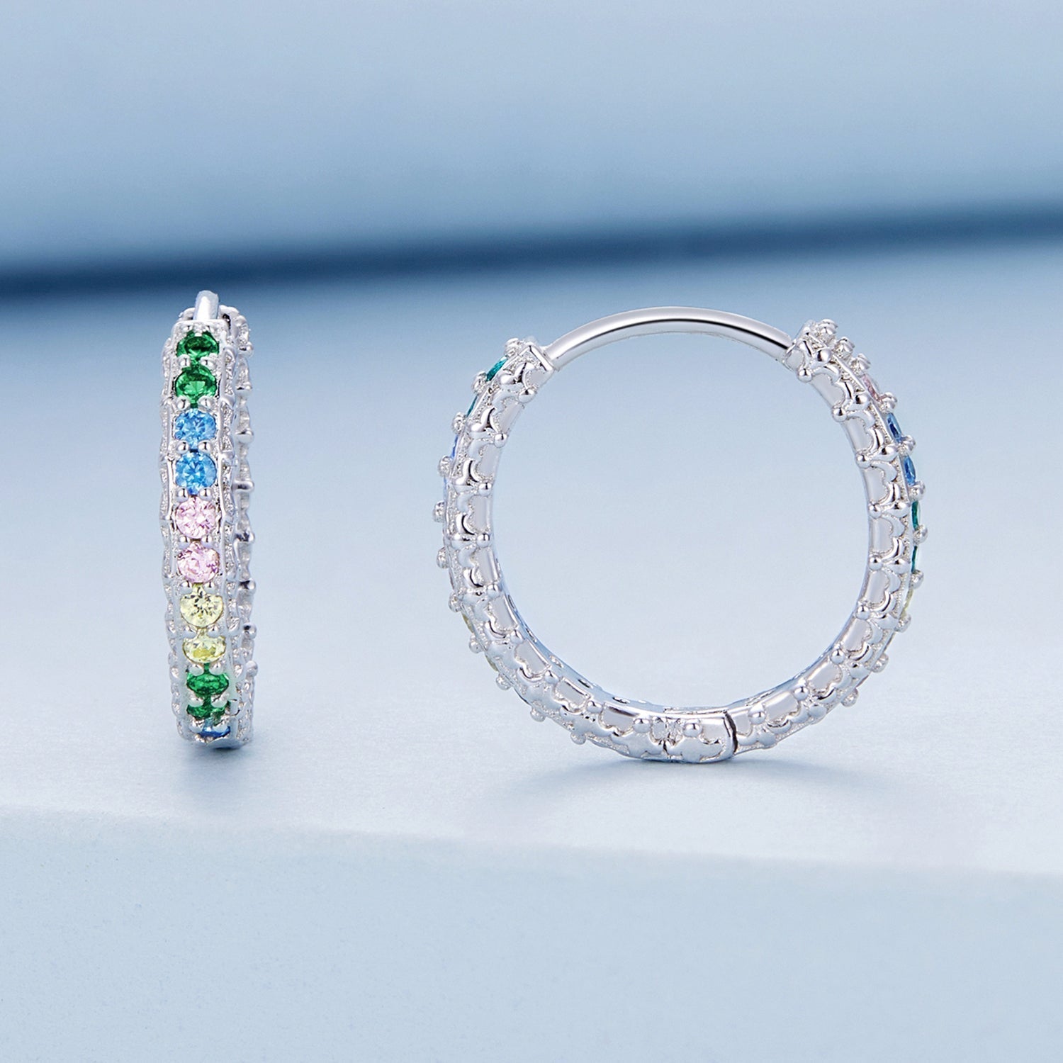 925 Sterling Silver Stud Earrings with CZ in Pavé Setting DestGlow