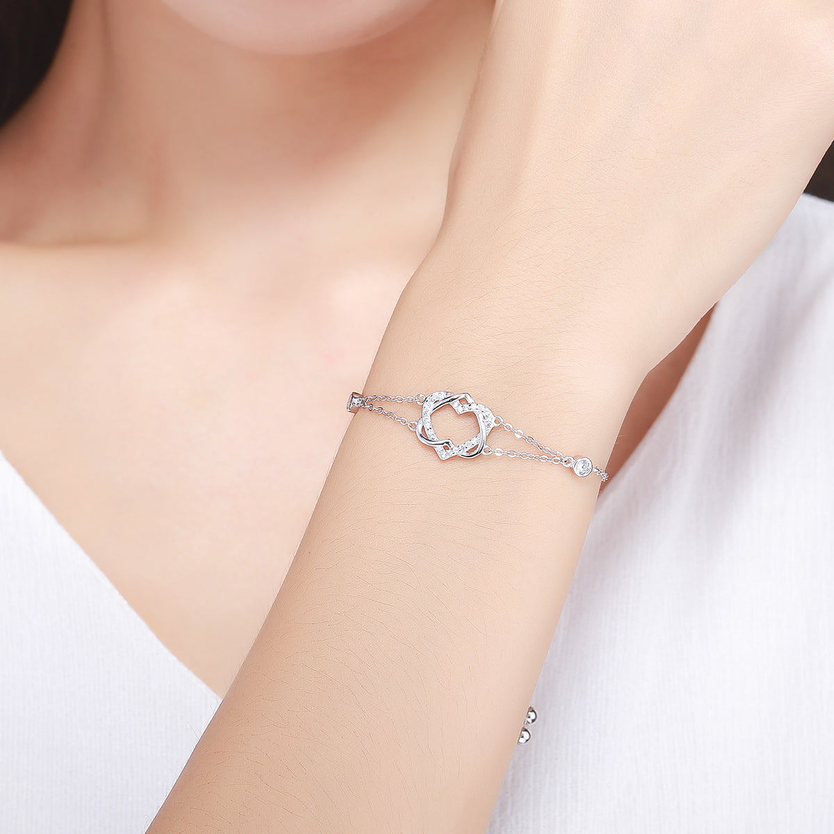 925 Sterling Silver Heart Shaped Bracelet 22CM for Women DestGlow