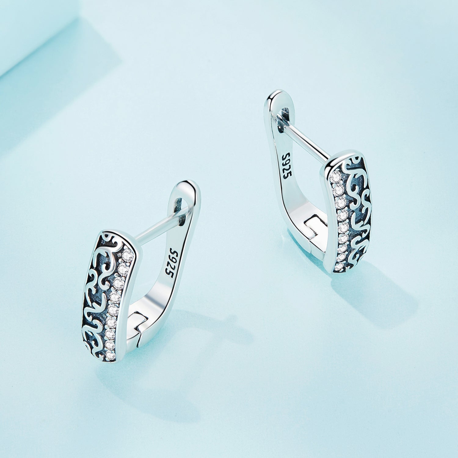 925 Sterling Silver Earrings with Pavé Setting CZ - 1.3m x 0.5m for Women DestGlow