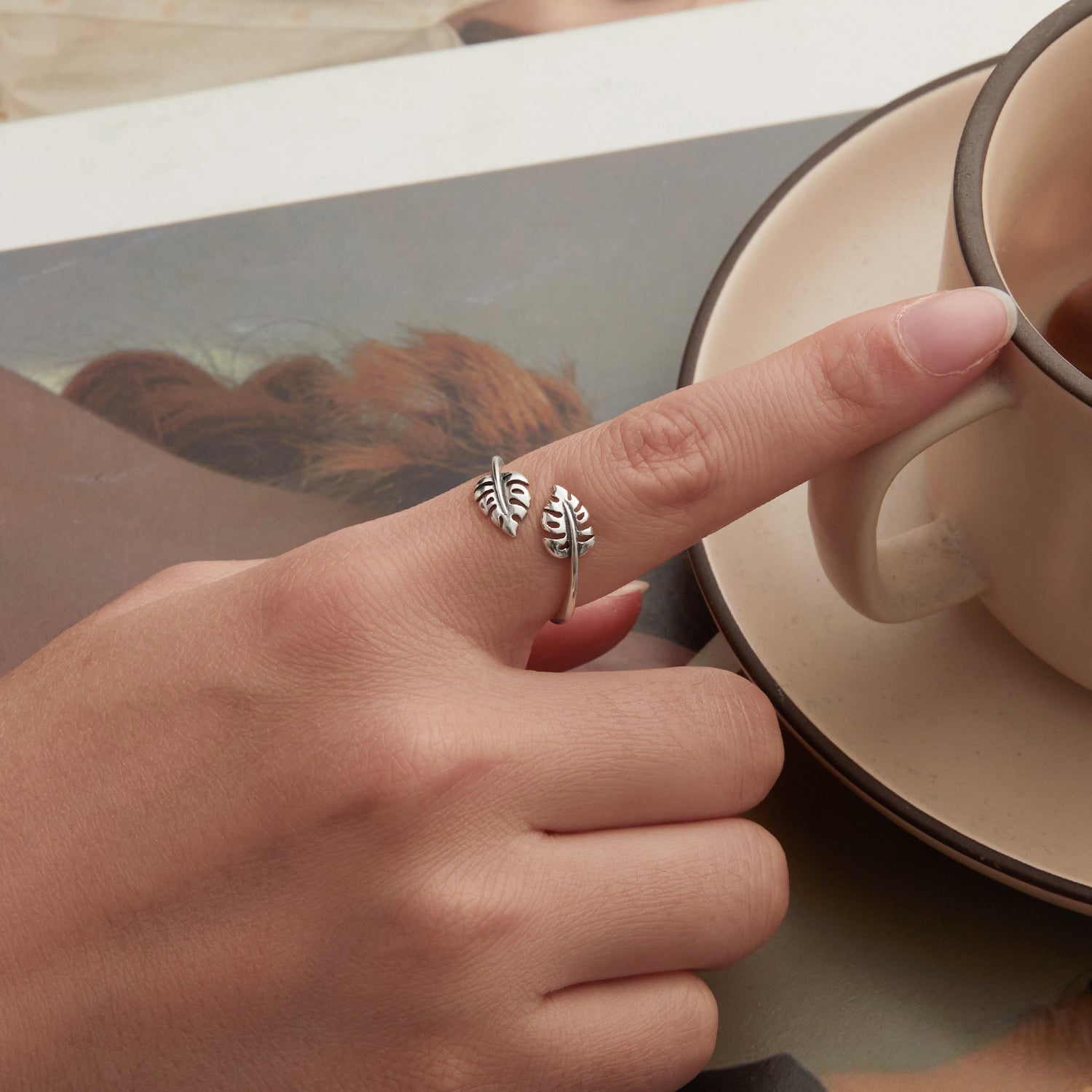 925 Sterling Silver Oxidized Leaf Ring for Women DestGlow