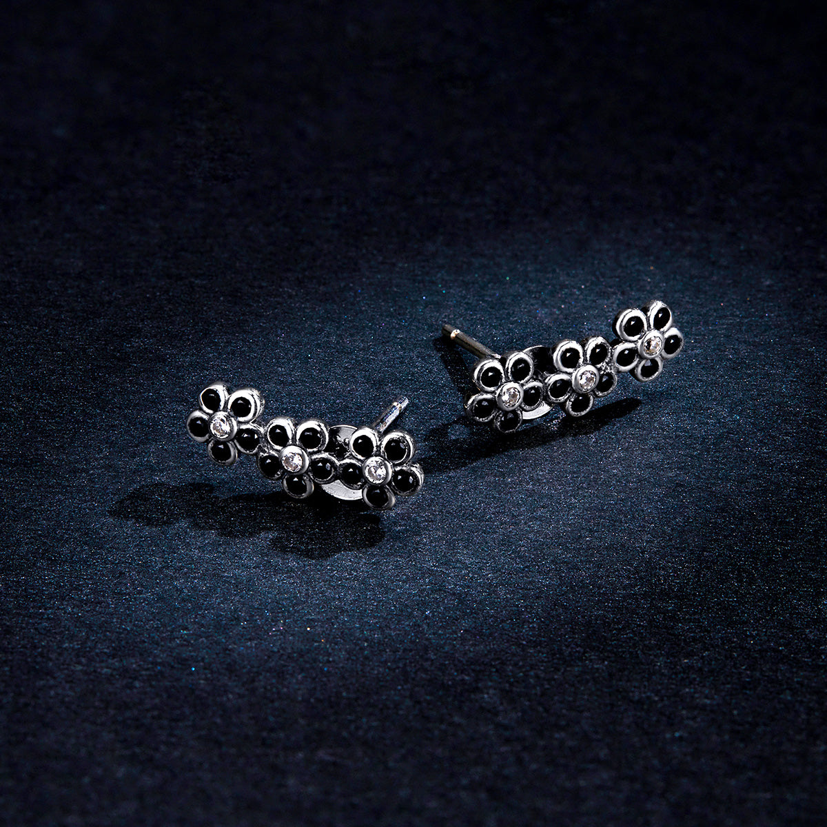 925 Sterling Silver Earrings with Pavé Setting CZ DestGlow