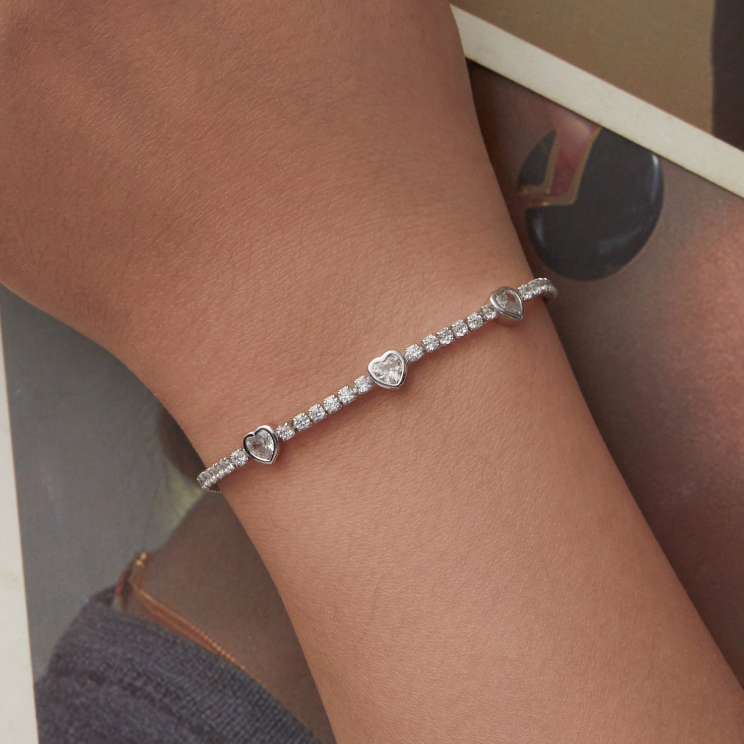 925 Sterling Silver & Pavé Setting CZ Bracelet with White Gold Plating for Women DestGlow