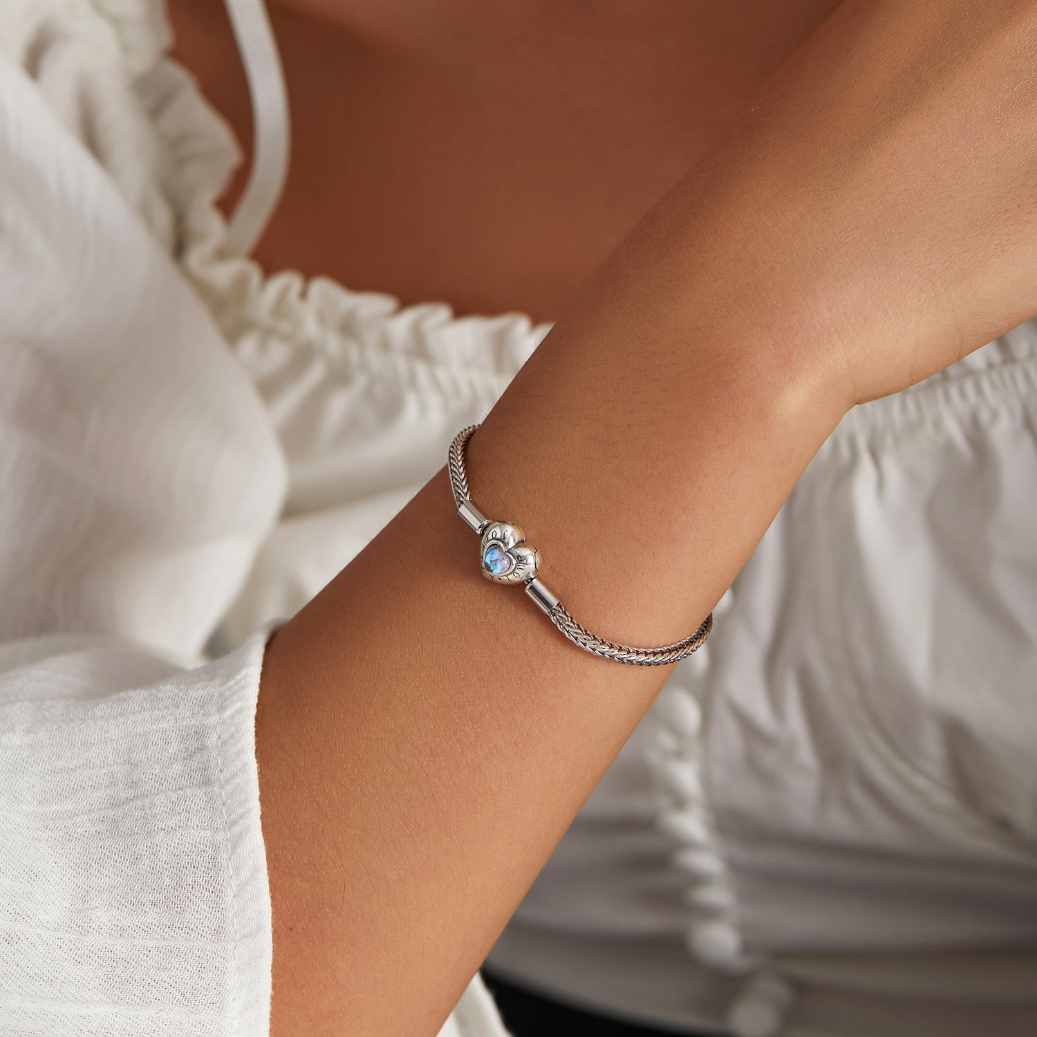 925 Sterling Silver Moonstone Bracelet 17cm for Women DestGlow
