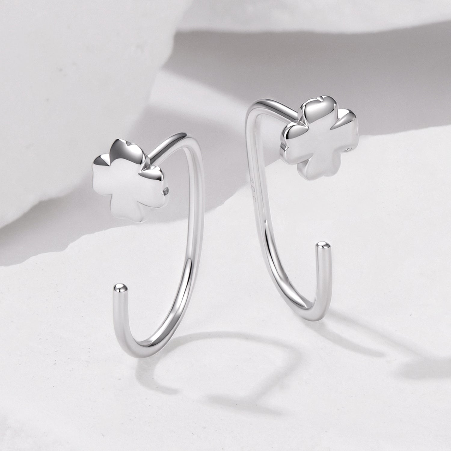 S925 Silver Brass and White Gold Plated 1.4cm Earrings for Women DestGlow