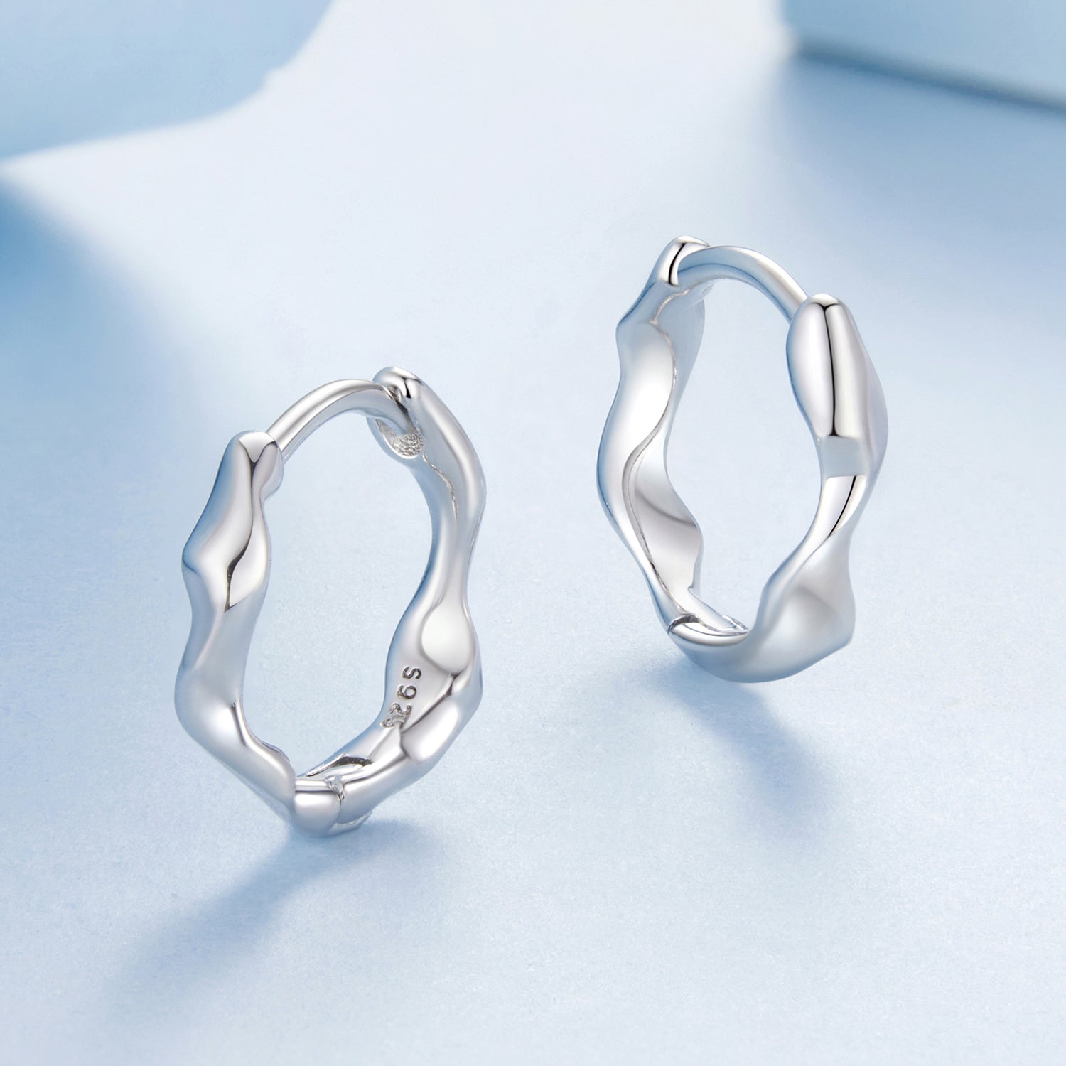 925 Sterling Silver White Gold Plated Earrings DestGlow