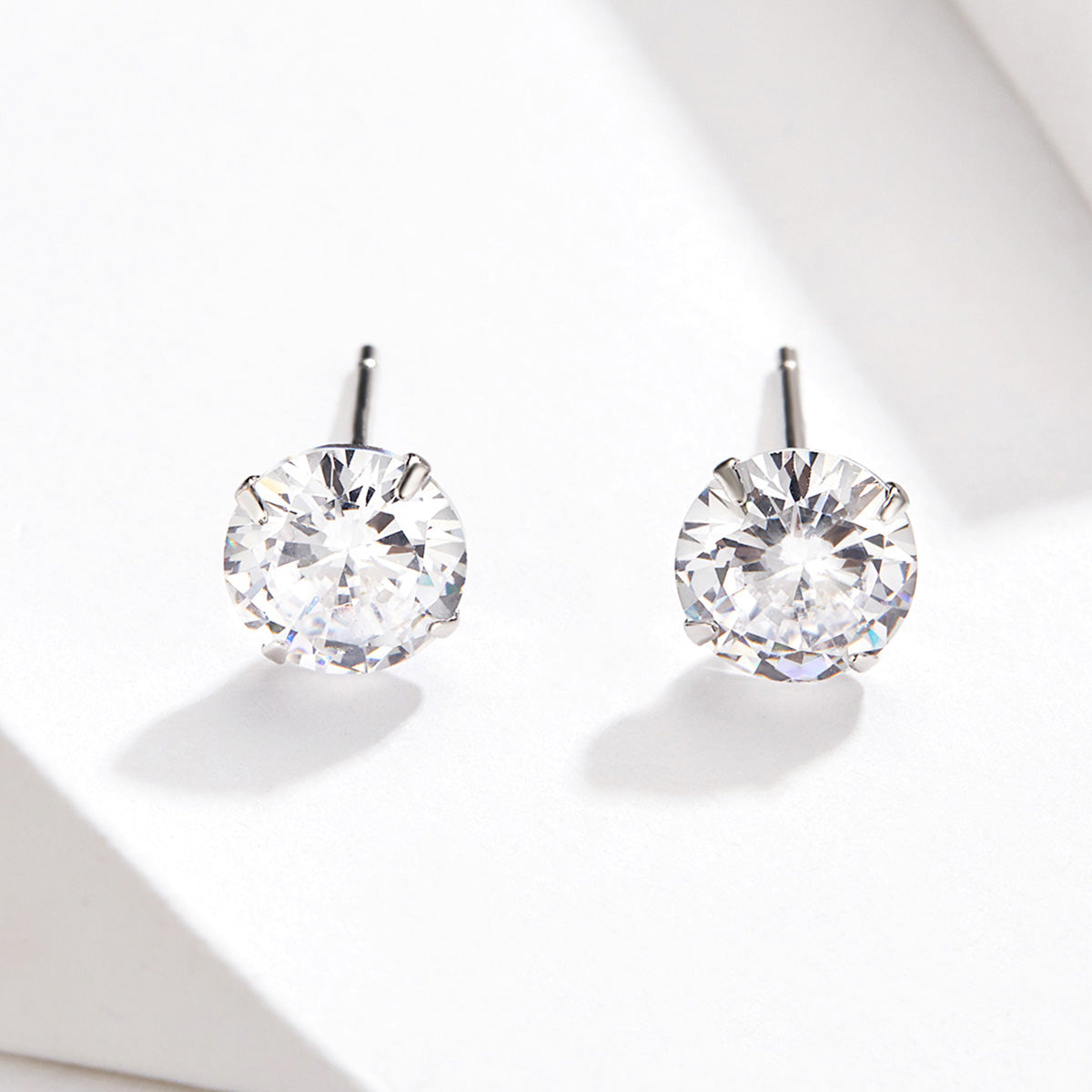 925 Sterling Silver Earrings with Pavé Setting CZ DestGlow