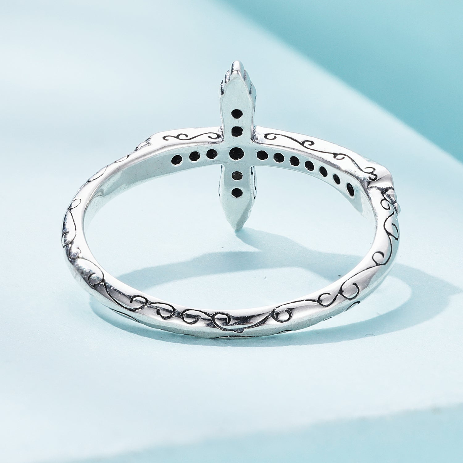 925 Sterling Silver Oxidized Ring with Pavé Setting CZ, Size 6.0 for Women DestGlow