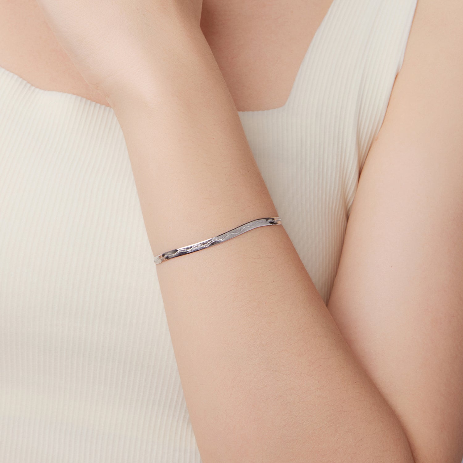 925 Sterling Silver Plated White Gold Bracelet for Unisex DestGlow