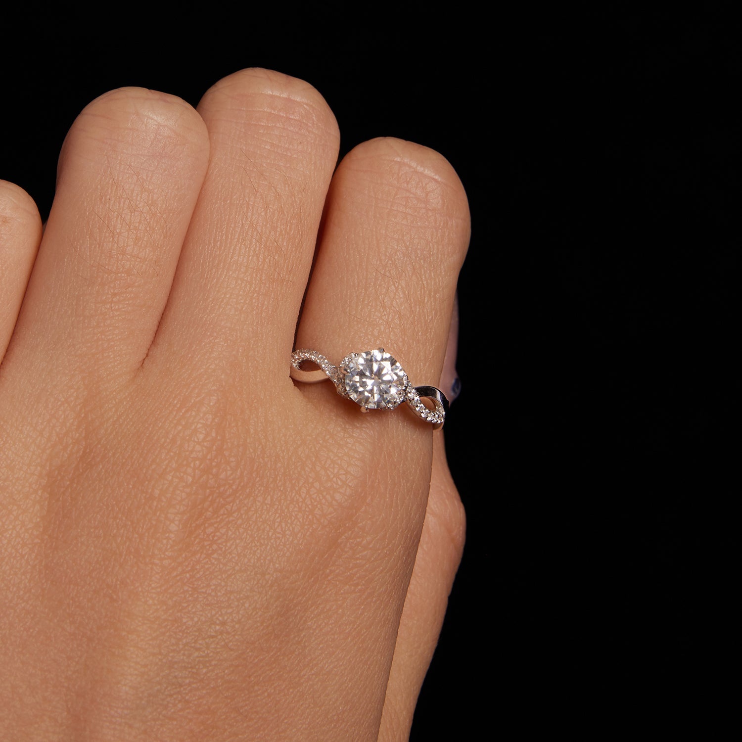 925 Sterling Silver Moissanite Ring in Size 7 with Pavé Setting for Women DestGlow