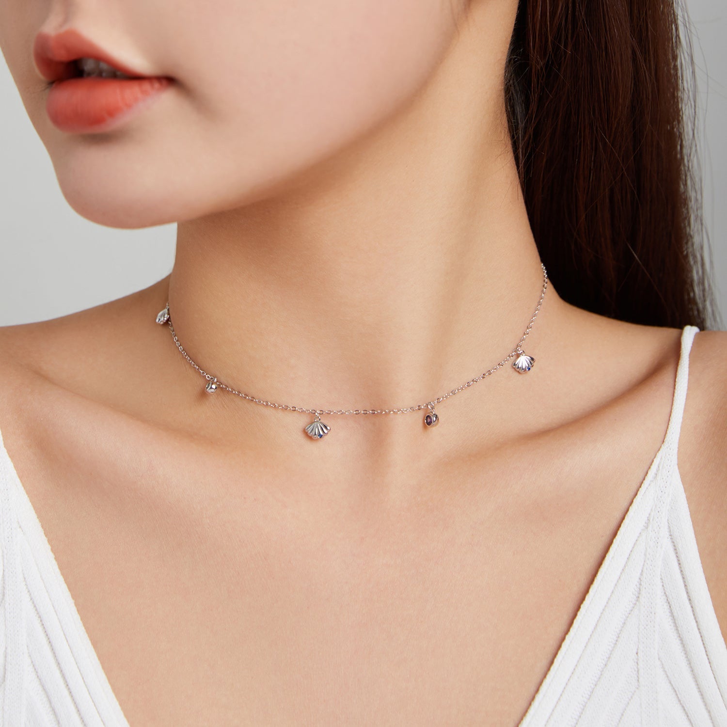 925 Sterling Silver Adjustable Necklace with Scallop Design and Pavé Setting CZ DestGlow