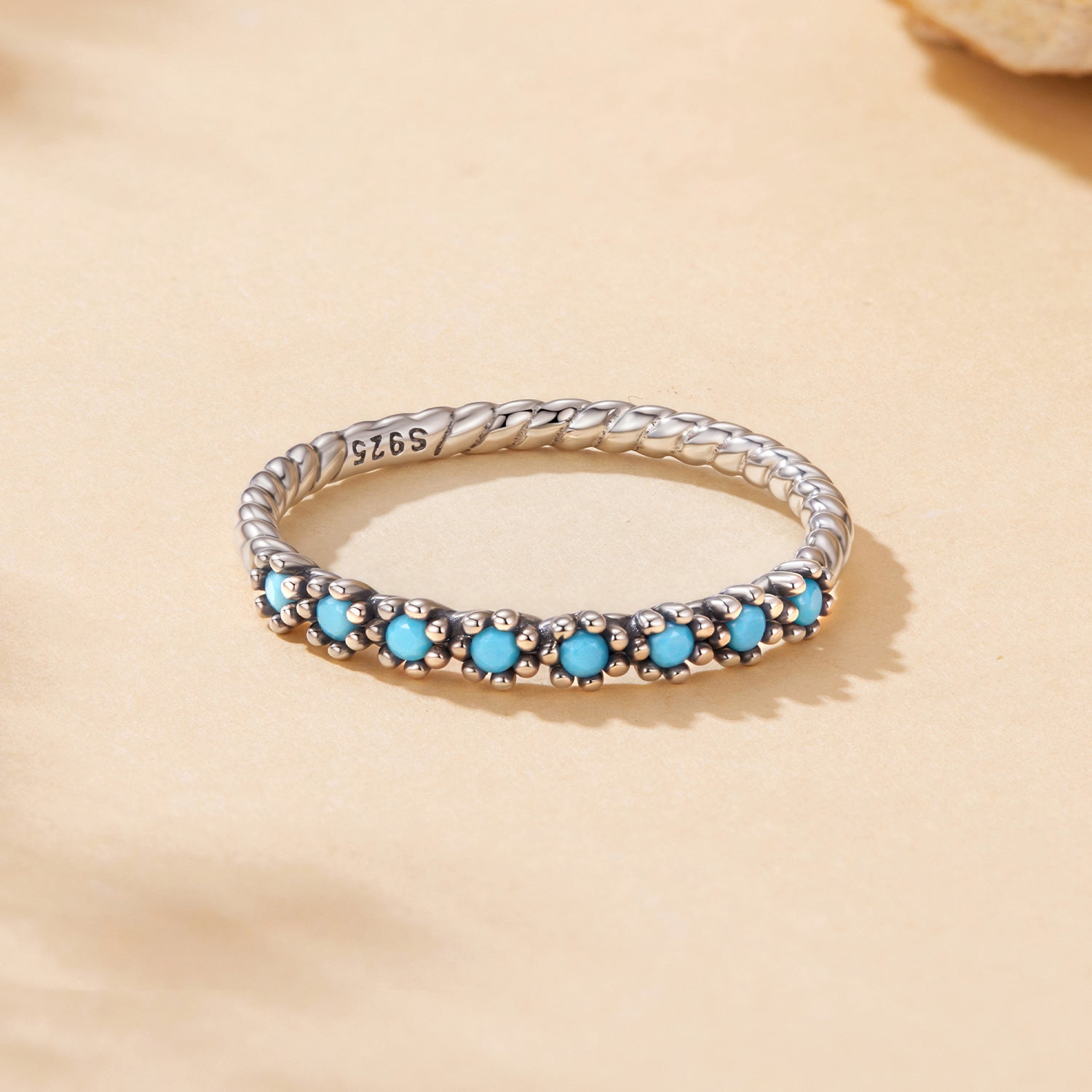 925 Sterling Silver Synthetic Turquoise Ring Size 6.0 by Bids.com