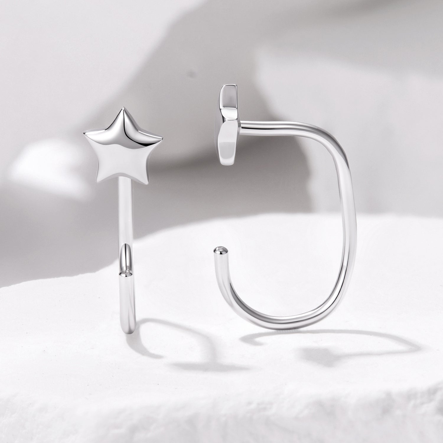 925 Sterling Silver Brass Earrings with White Gold Plating 1.4cm for Women DestGlow