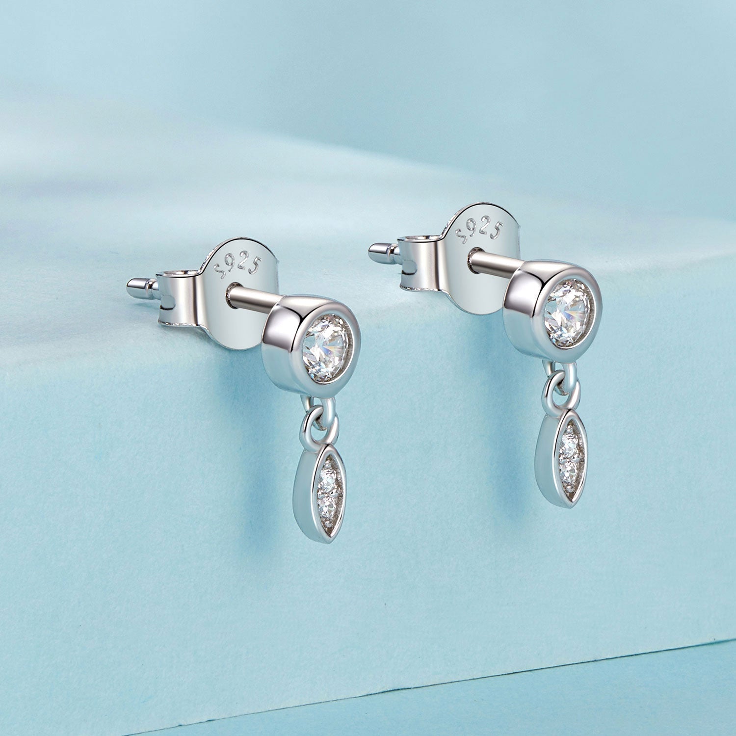 925 Sterling Silver Earrings with Pavé Setting CZ in White Gold - 11*4mm DestGlow