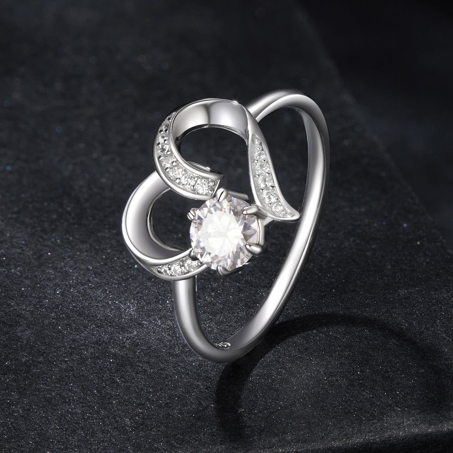 925 Sterling Silver Moissanite Heart-Shaped Ring Size 7 for Women DestGlow