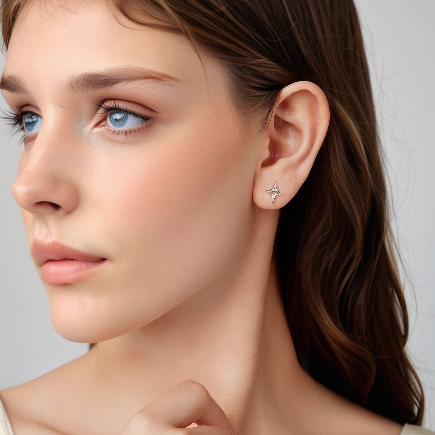 925 Sterling Silver Earrings 1.2x0.9cm DestGlow