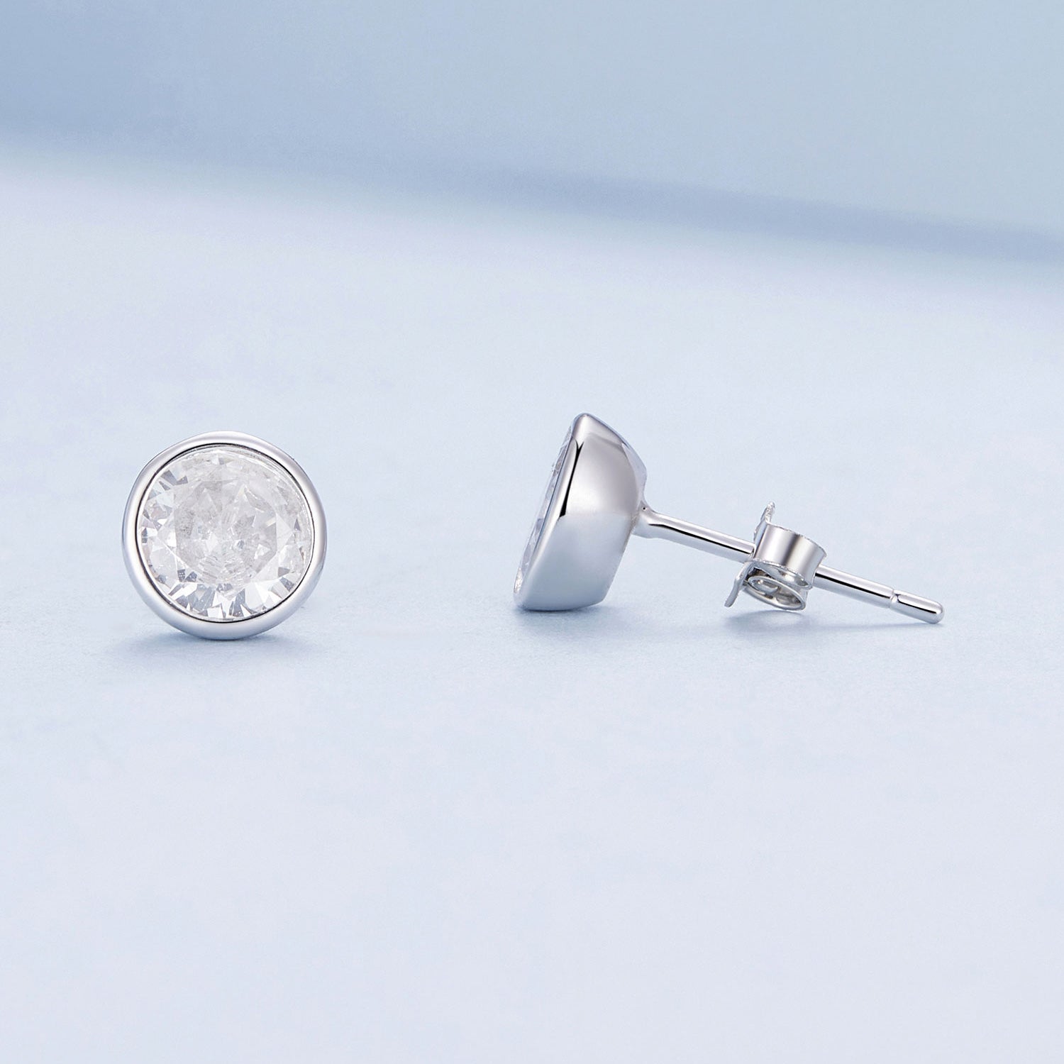 925 Sterling Silver Earrings with Pavé Setting CZ, 7mm, Plated Platinum for Women DestGlow