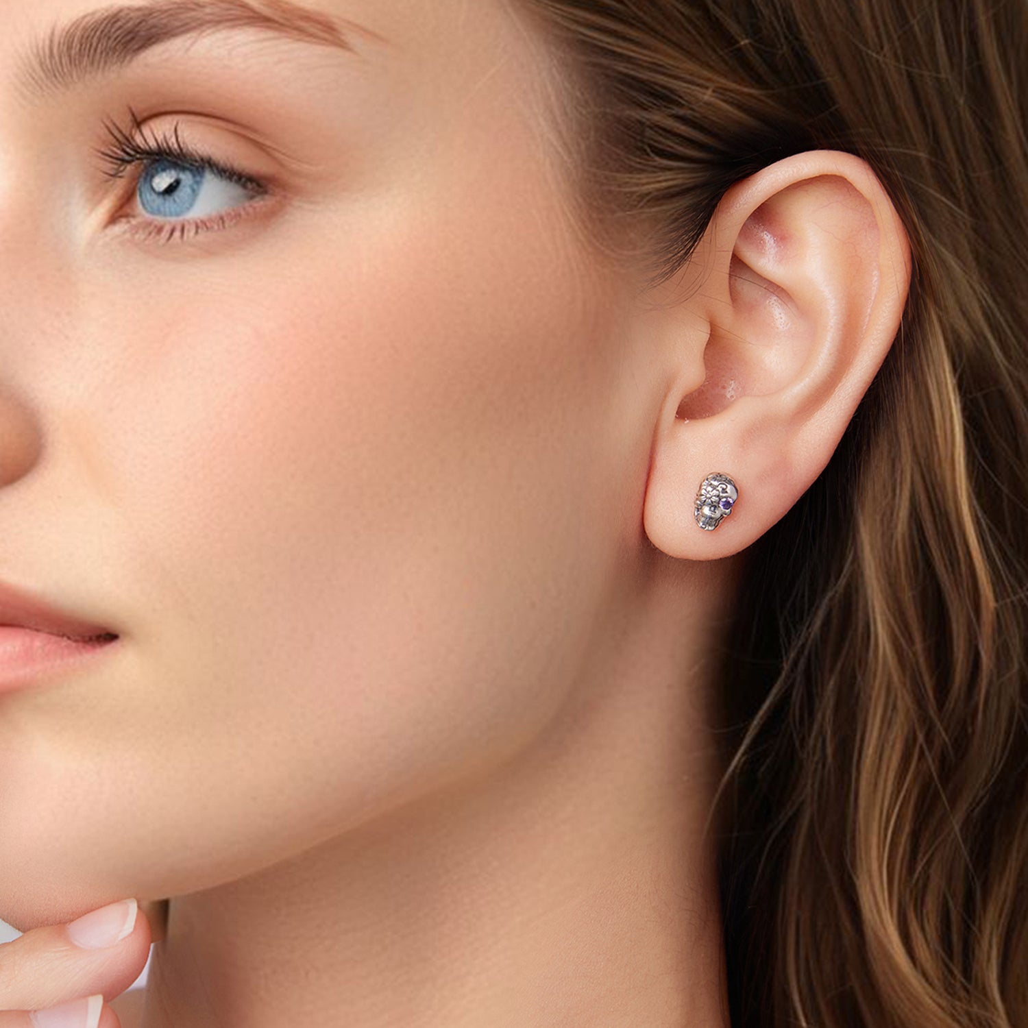 925 Sterling Silver Earrings with Oxidized Finish and CZ Stones DestGlow