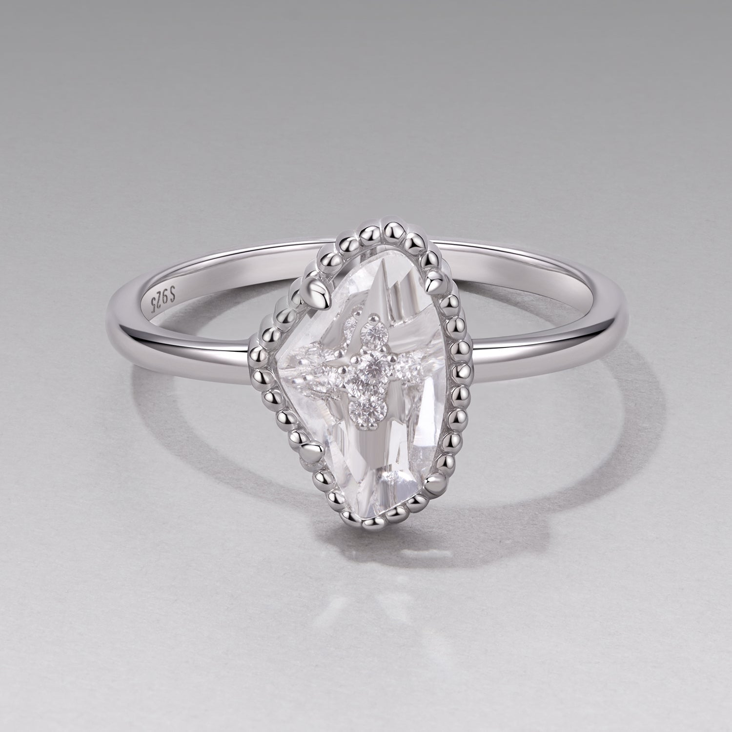 925 Sterling Silver Ring with Transparent Glass and CZ, 0.15cm Width, for Women DestGlow
