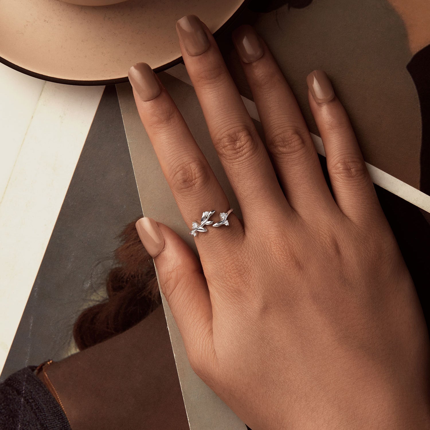 925 Sterling Silver Pave Setting CZ 1.5mm Ring DestGlow