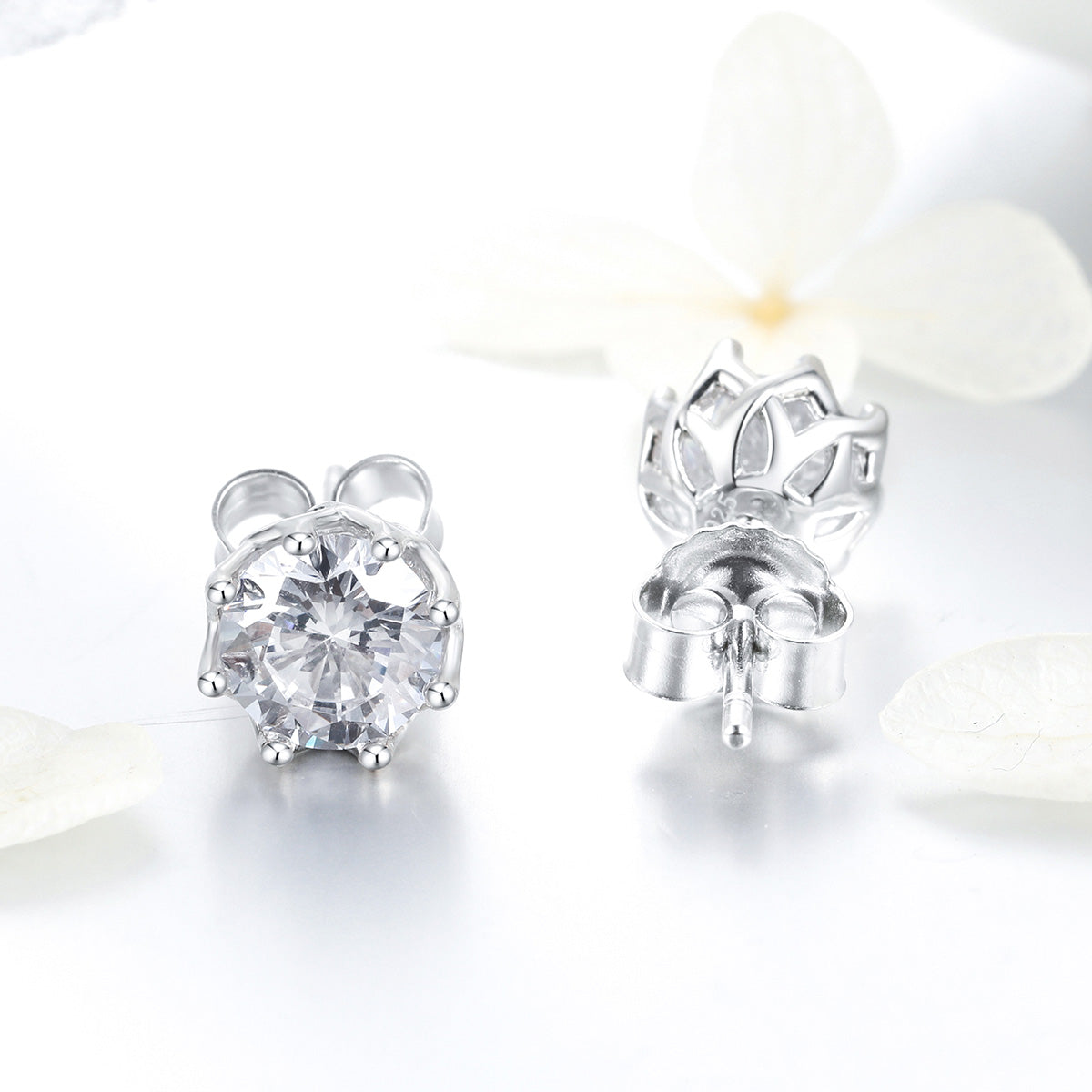 925 Sterling Silver Plated Platinum 0.6cm CZ Earrings DestGlow