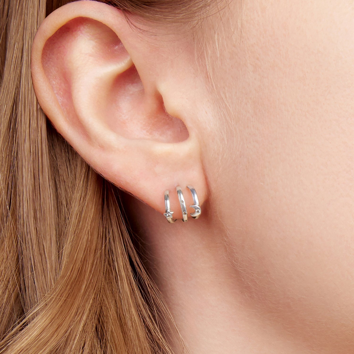 925 Sterling Silver Earrings with Pavé Setting CZ - Oxidized Silver, 1.1cm for Women DestGlow