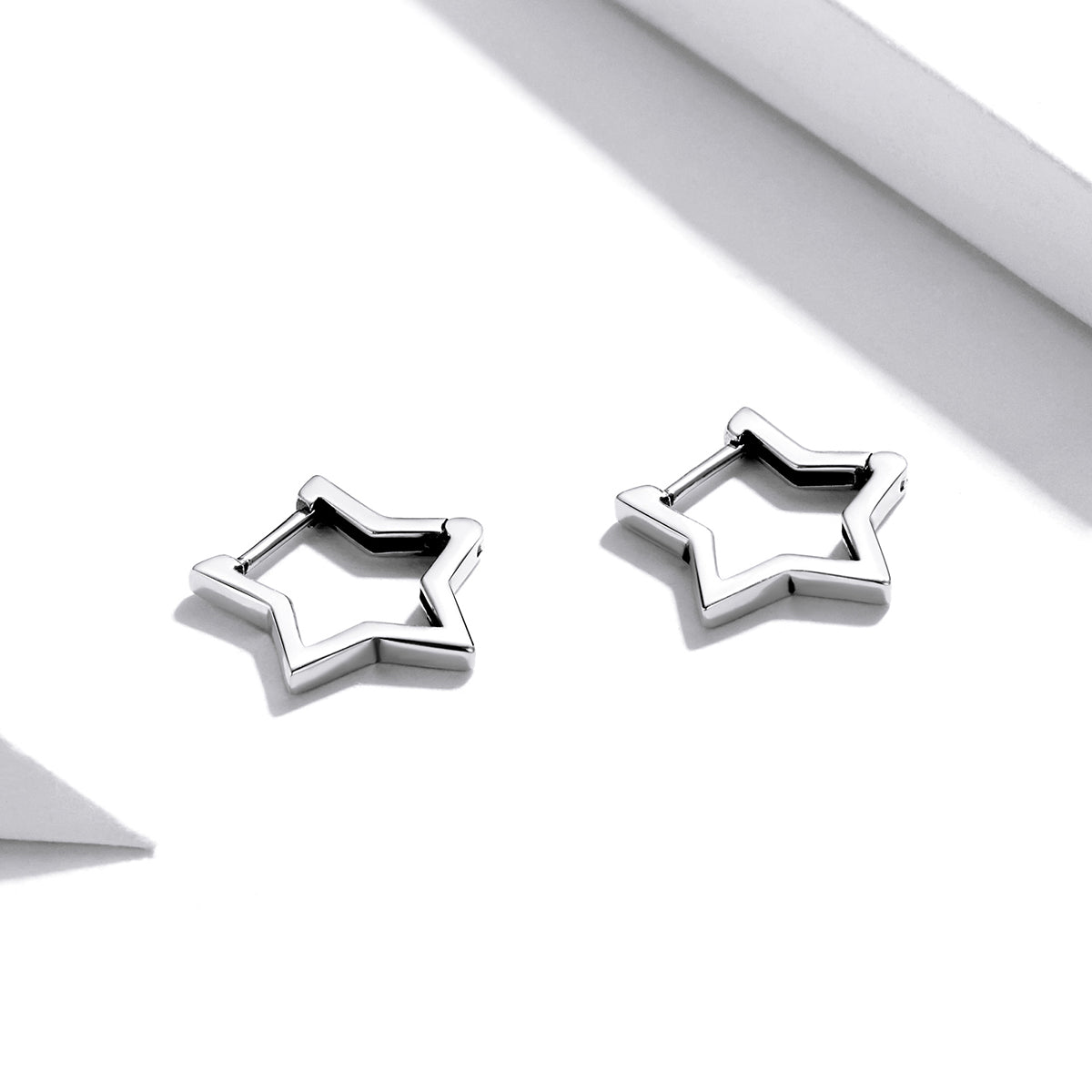 925 Sterling Silver Earrings 1.5cm x 1.7cm for Women DestGlow