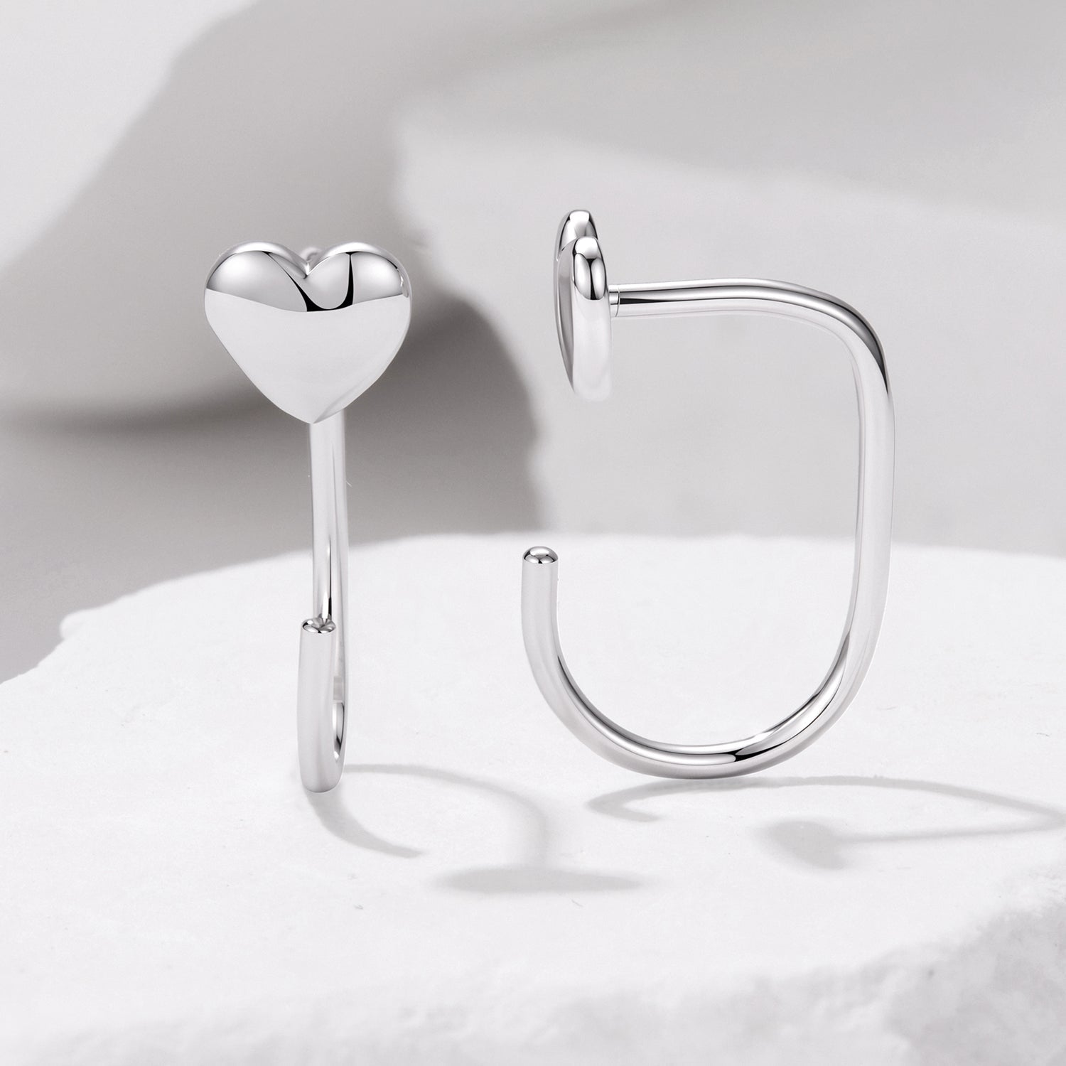 925 Silver White Gold Plated 1.4cm Brass Earrings for Women DestGlow