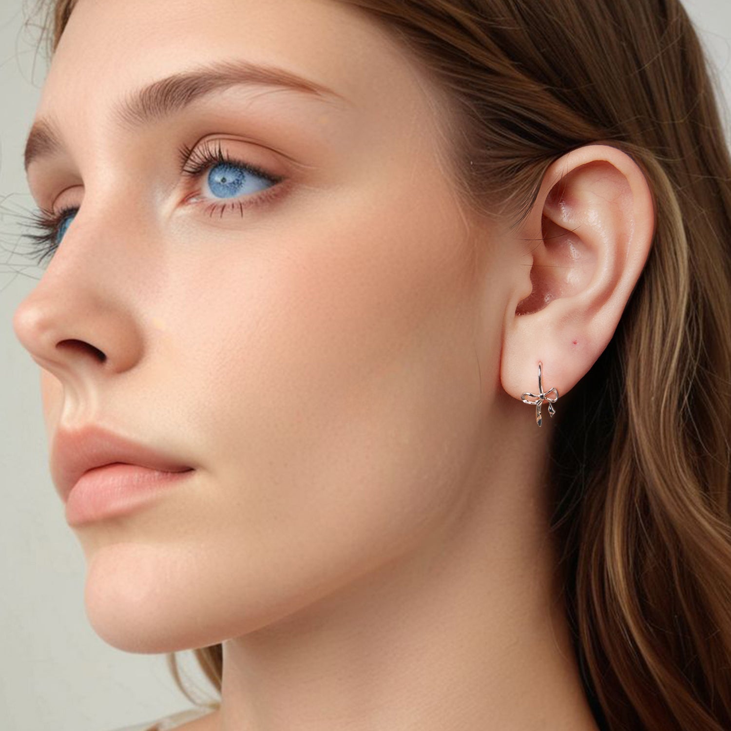 925 Sterling Silver Earrings 1.8cm x 1.0cm for Women DestGlow
