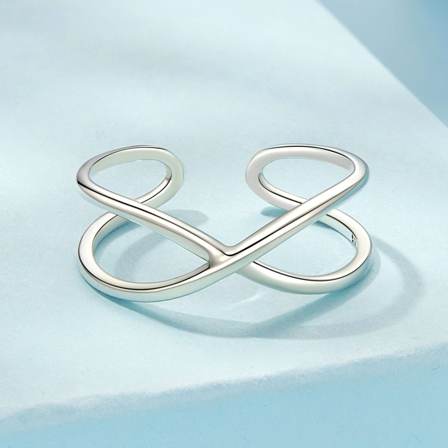 925 Sterling Silver Oxidized 0.7cm Ring for Women DestGlow