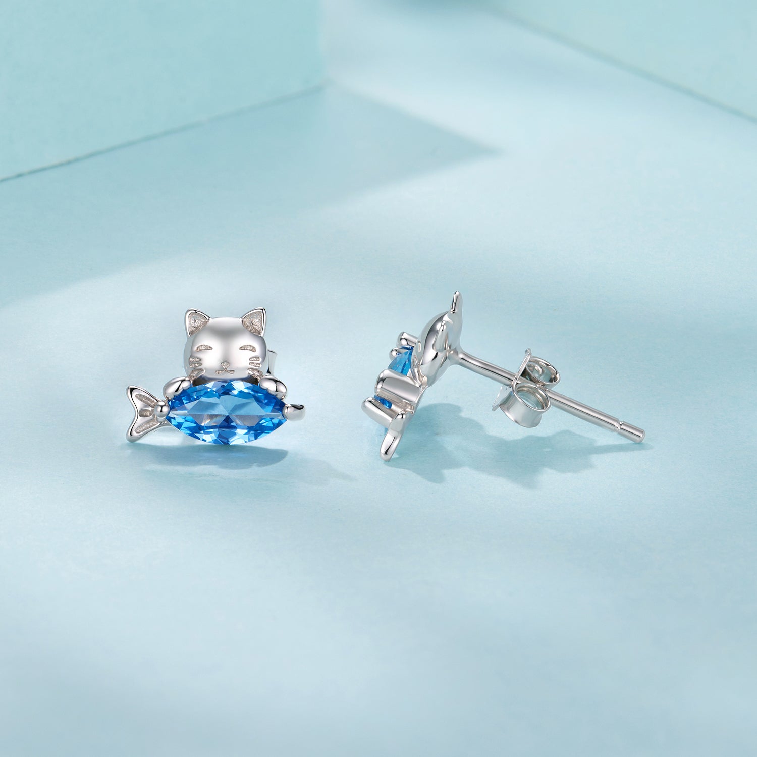 925 Sterling Silver 0.8cm White Gold Plated CZ Earrings for Women DestGlow