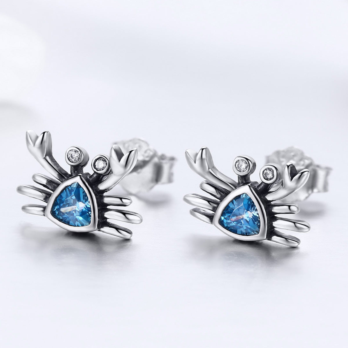 925 Sterling Silver Oxidized CZ Earrings 0.7cm x 1cm for Women DestGlow