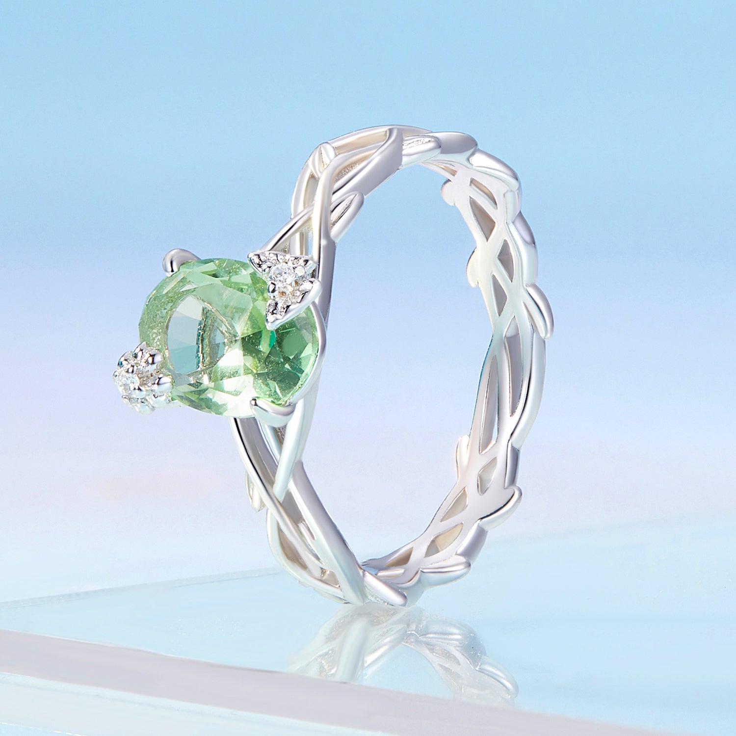 925 Sterling Silver Synthetic Spinel 3.8mm Ring for Women Size 7 DestGlow