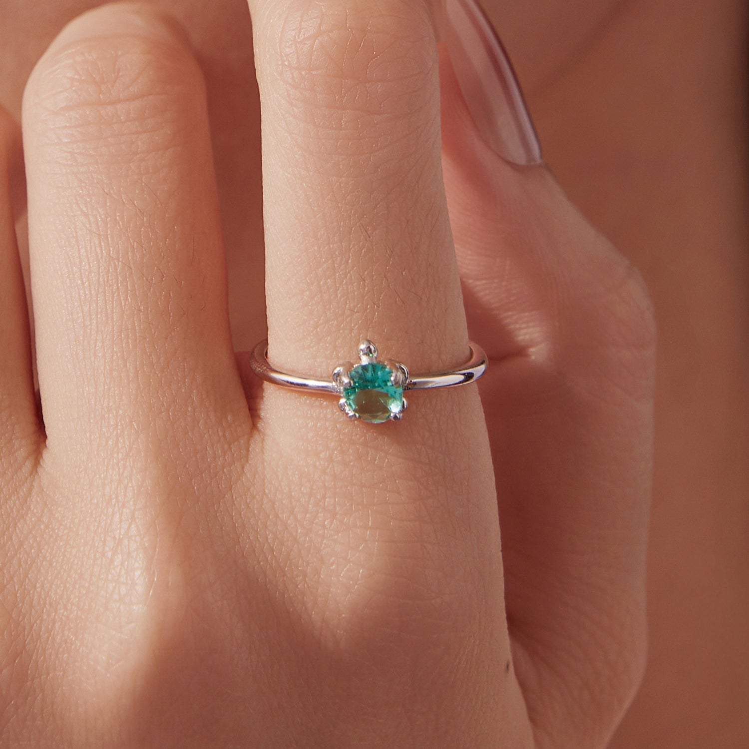 925 Sterling Silver White Gold Plated Transparent Glass Turtle Ring DestGlow