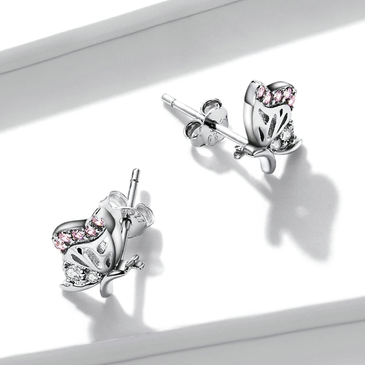 925 Sterling Silver Earrings with CZ in Pavé Setting DestGlow