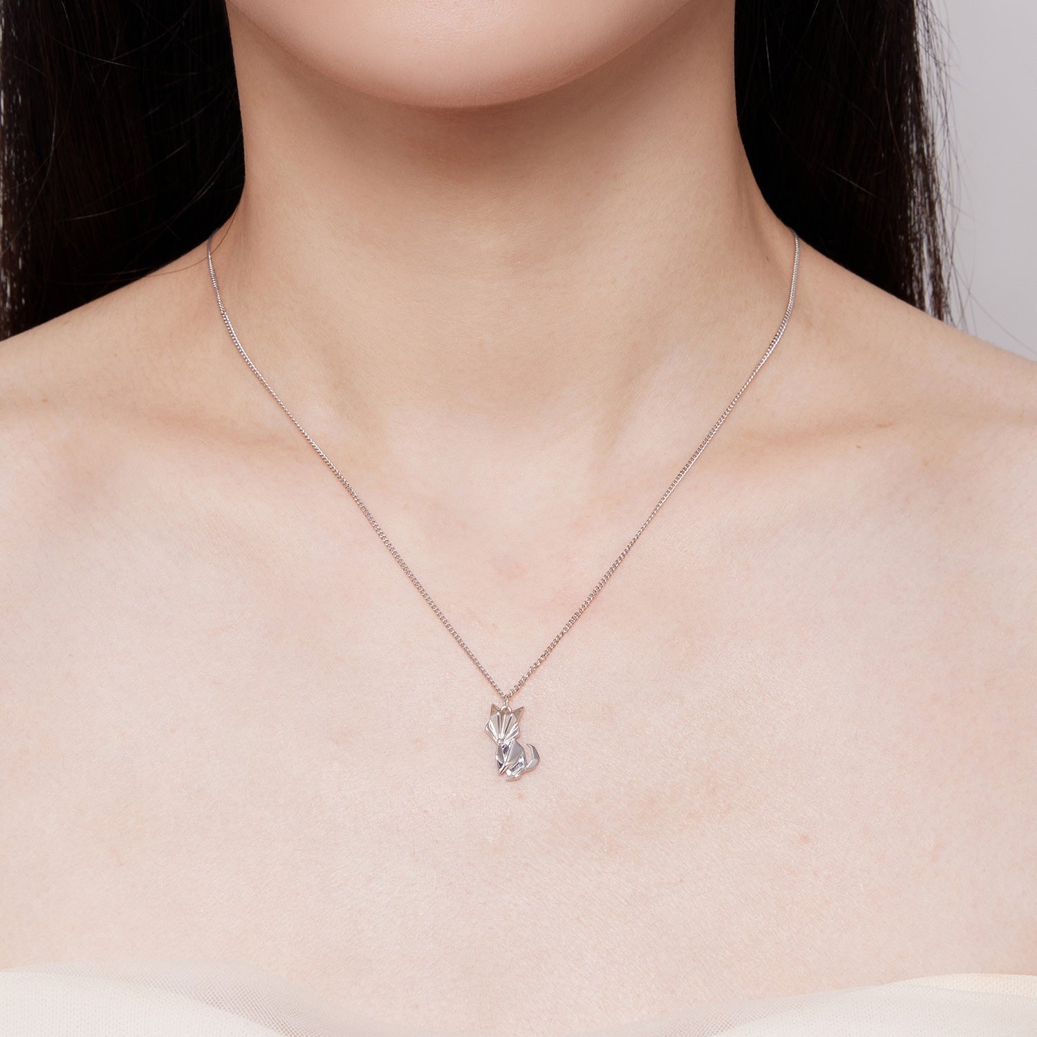 925 Sterling Silver 16mm x 10mm Platinum Plated Necklace for Unisex DestGlow