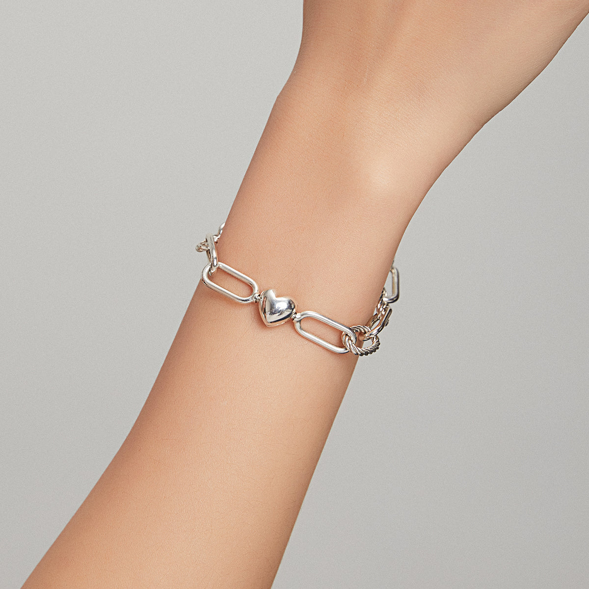925 Sterling Silver Oxidized Bracelet 17cm for Women DestGlow