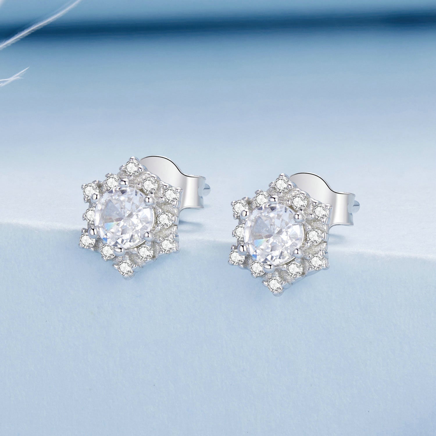 925 Sterling Silver Pavé Setting CZ Platinum Plated Earrings DestGlow