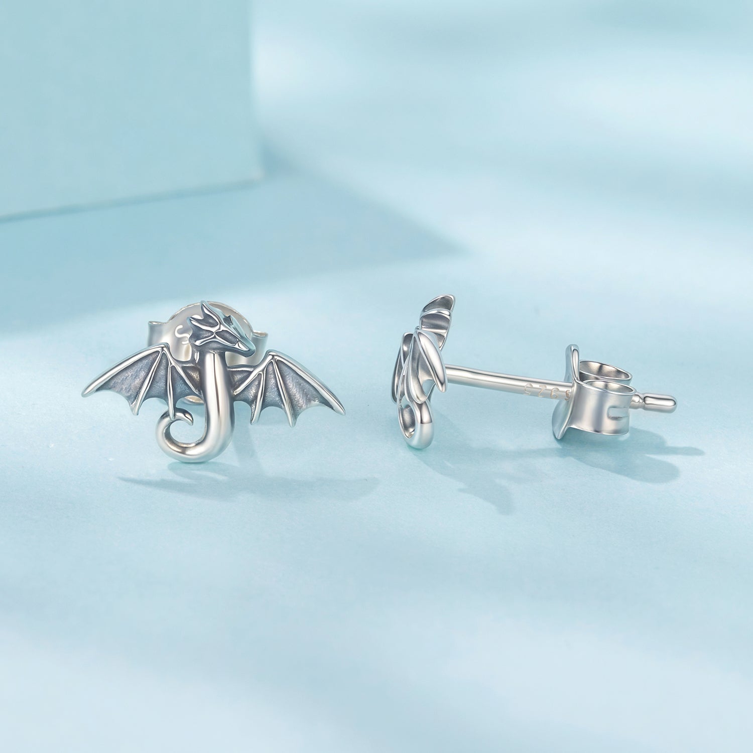 925 Sterling Silver Earrings with Oxidized Finish, 0.7*1.1cm DestGlow