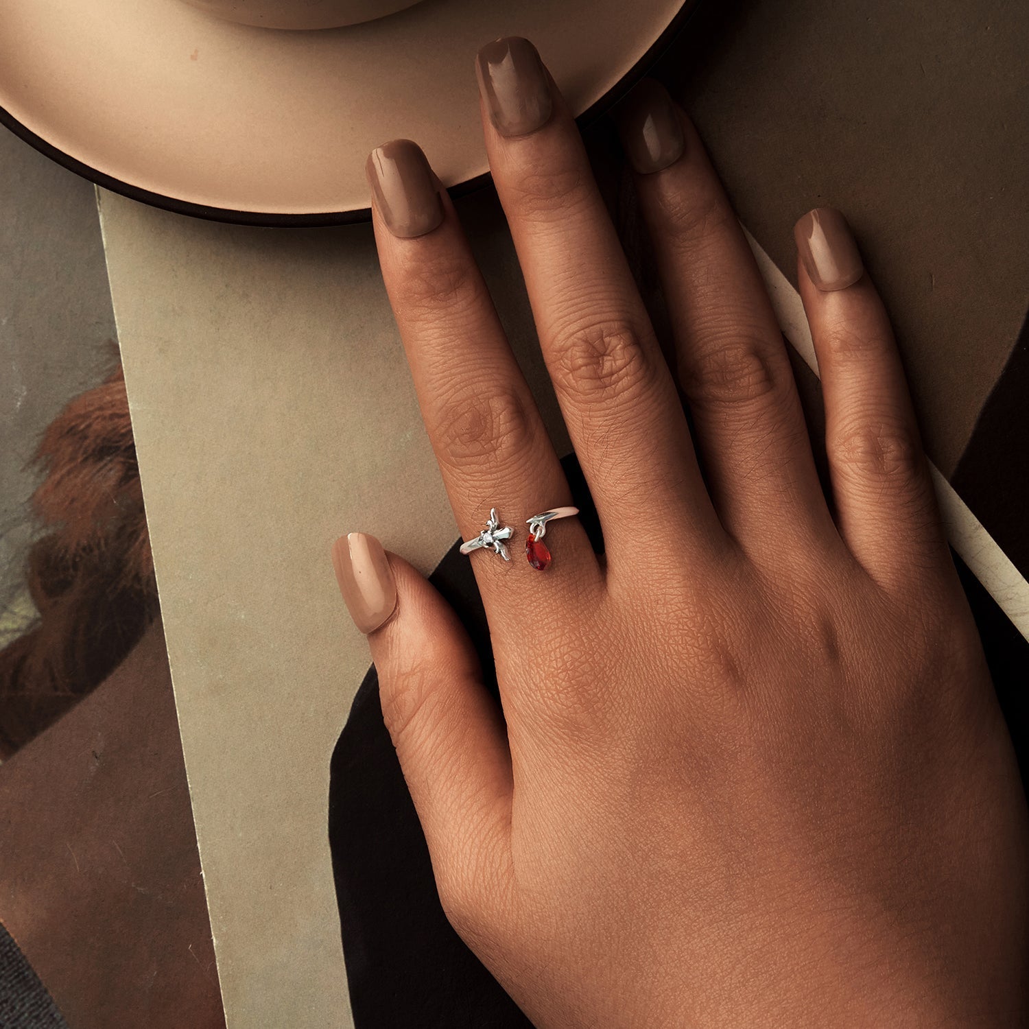 925 Sterling Silver Ring with 0.6 Carat CZ for Women DestGlow